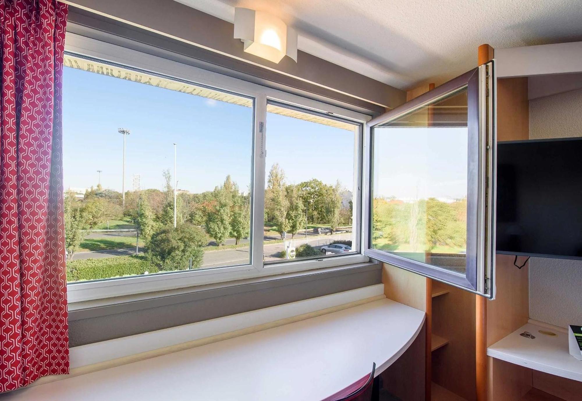 B&B Hotel Toulouse Universite Экстерьер фото